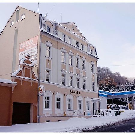 Blanik Hotel Jáchymov Esterno foto