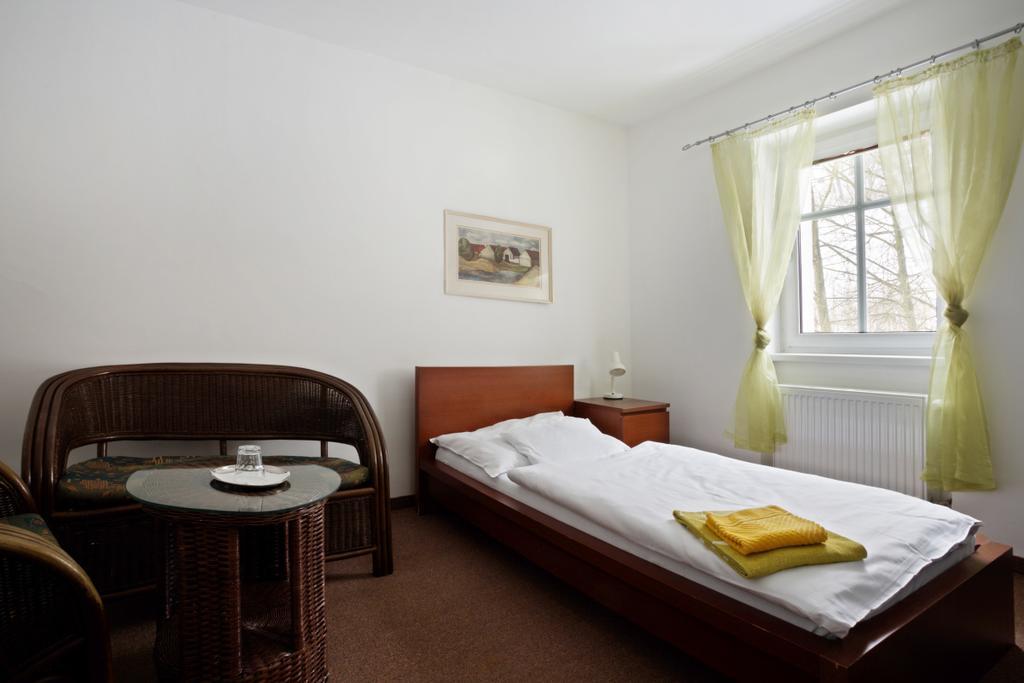 Blanik Hotel Jáchymov Esterno foto
